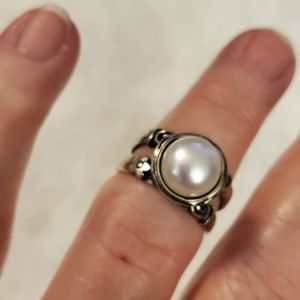 Sterling Silver & Pearl Ring
